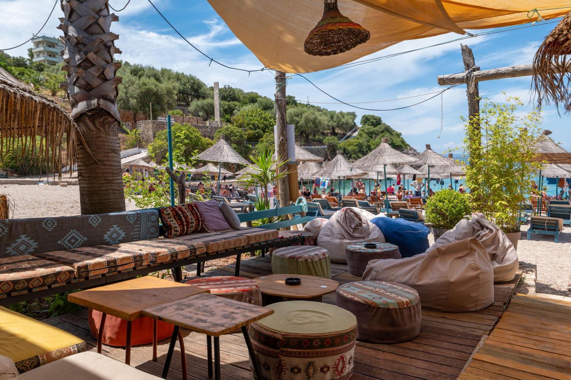 Social Campsite *